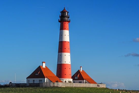 lighthouse-1392124